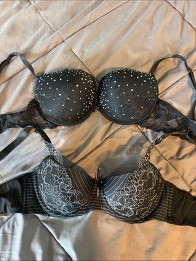Ashley Graham Black Lace & Embellished Push-Up Bra Set